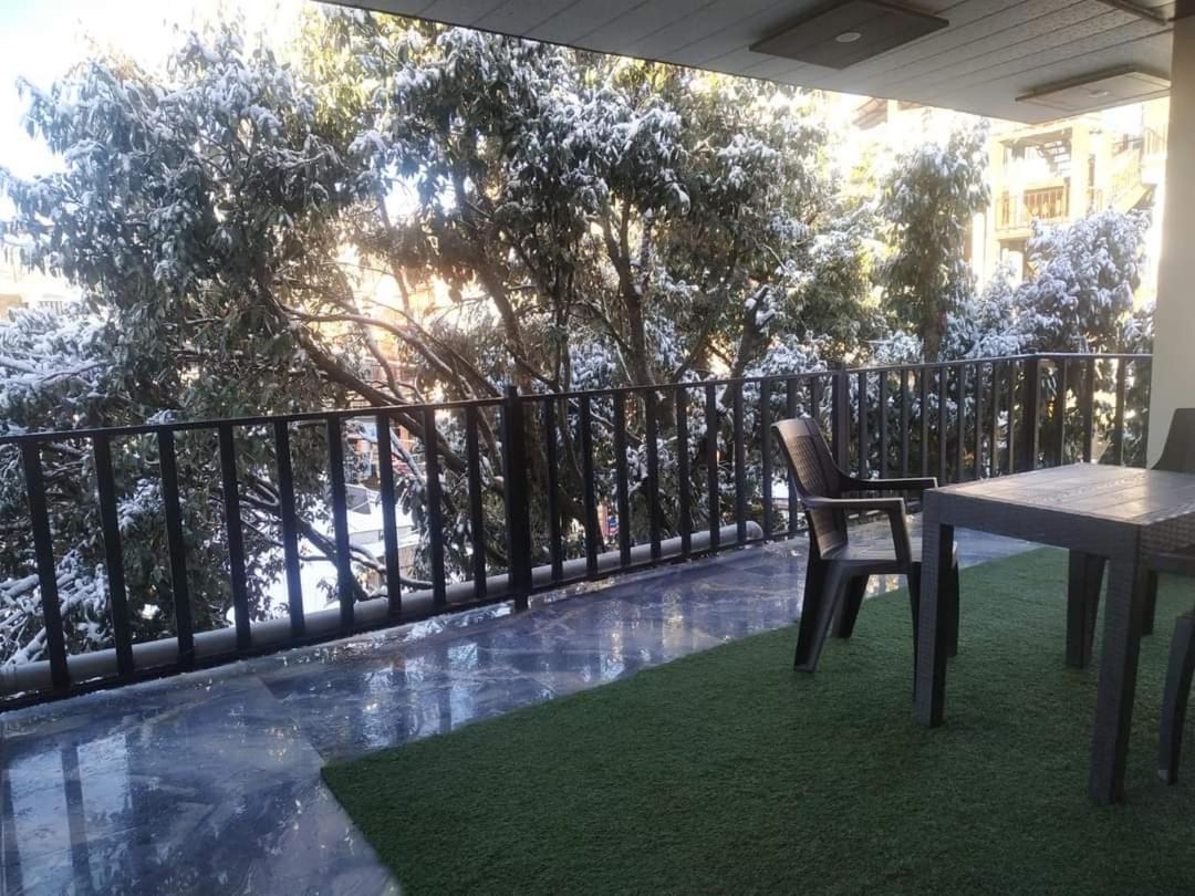 Oak Wood Homestay Banikhet Dalhousie Ngoại thất bức ảnh